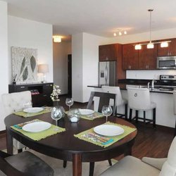 dining room at Encore Living at Mequon Town Center apartment community located in Mequon, WI